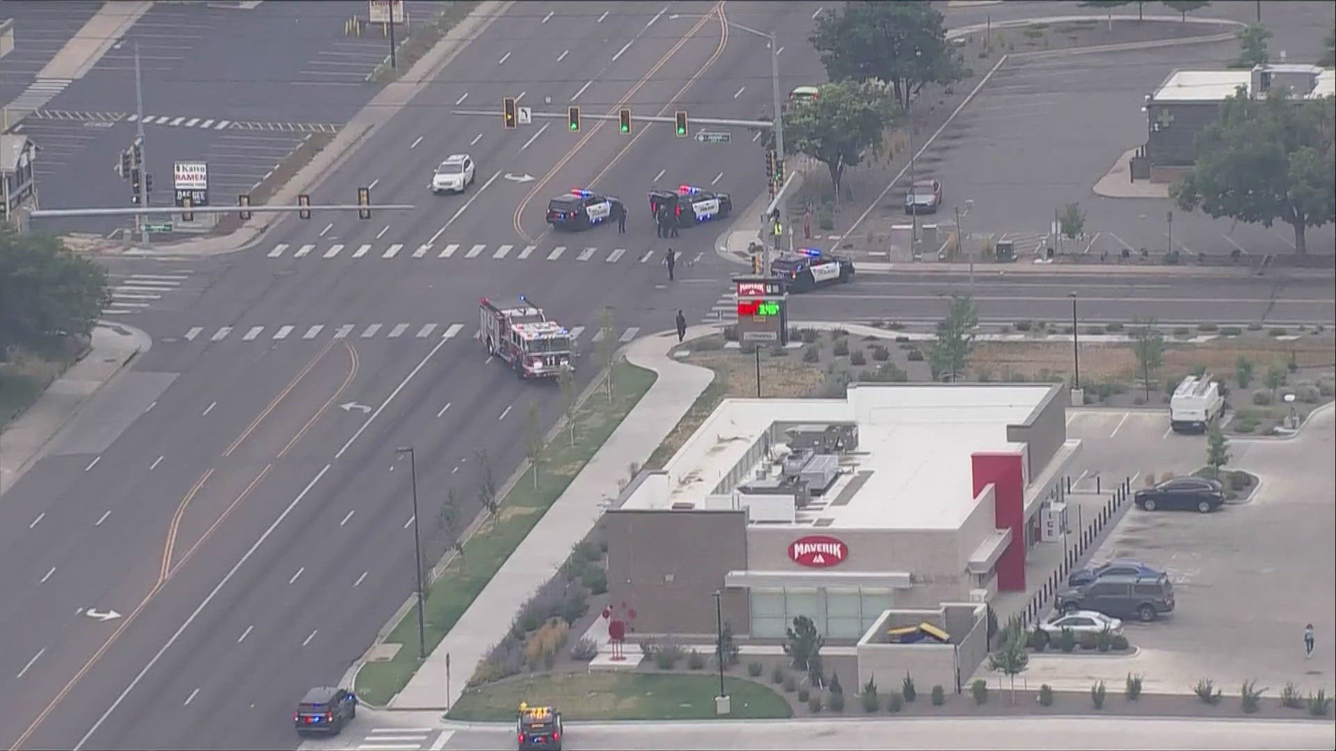 Woman dies after crash in Aurora | 9news.com