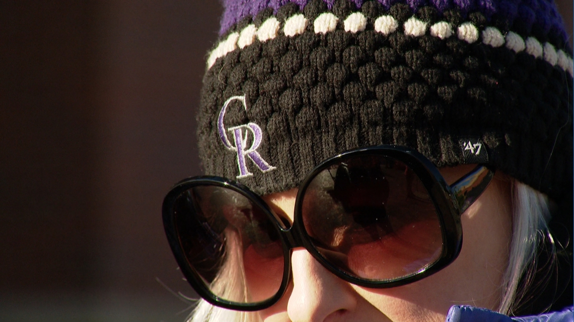 Rockies fans brave the cold after Tuesday's snow-out at Coors Field A spring snowstorm couldn't deter Colorado Rockies fans as they braved the cold for a game against the New York Mets at Coors Field.