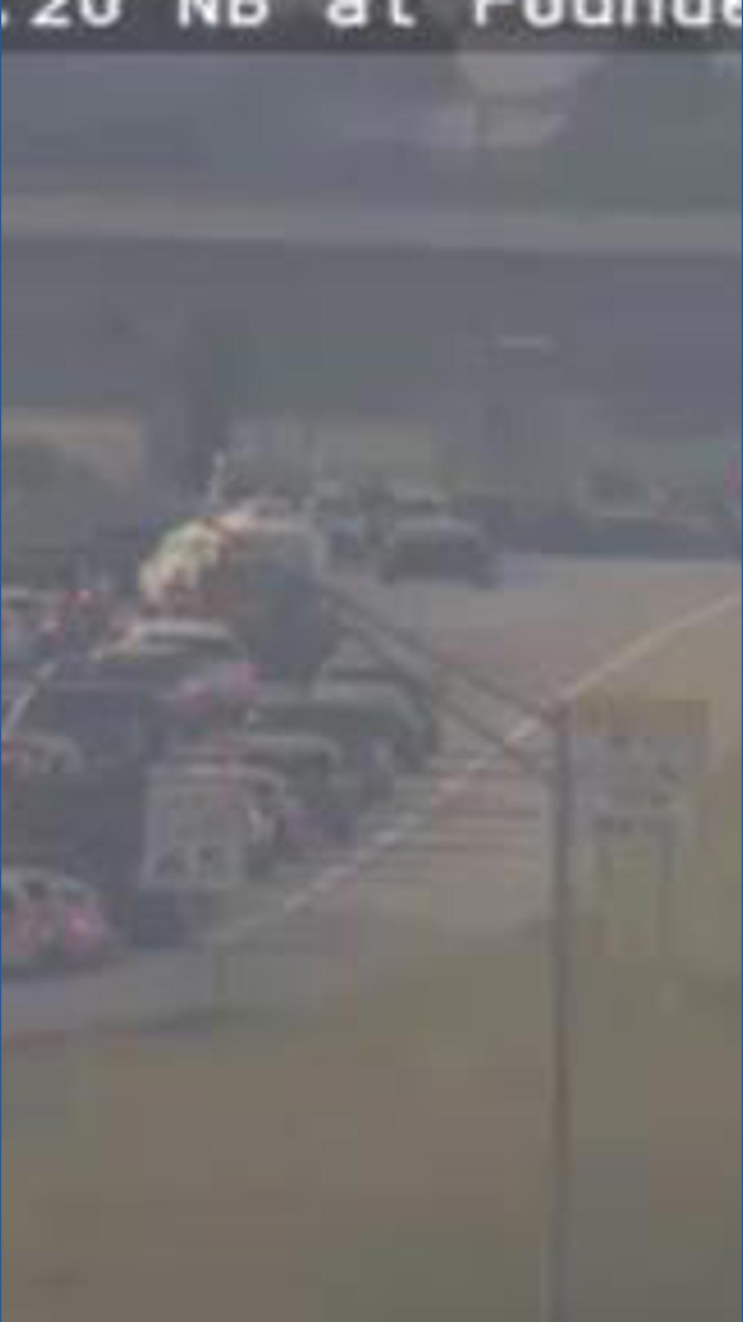 Southbound I-25 closed in Castle Rock after crash | 9news.com