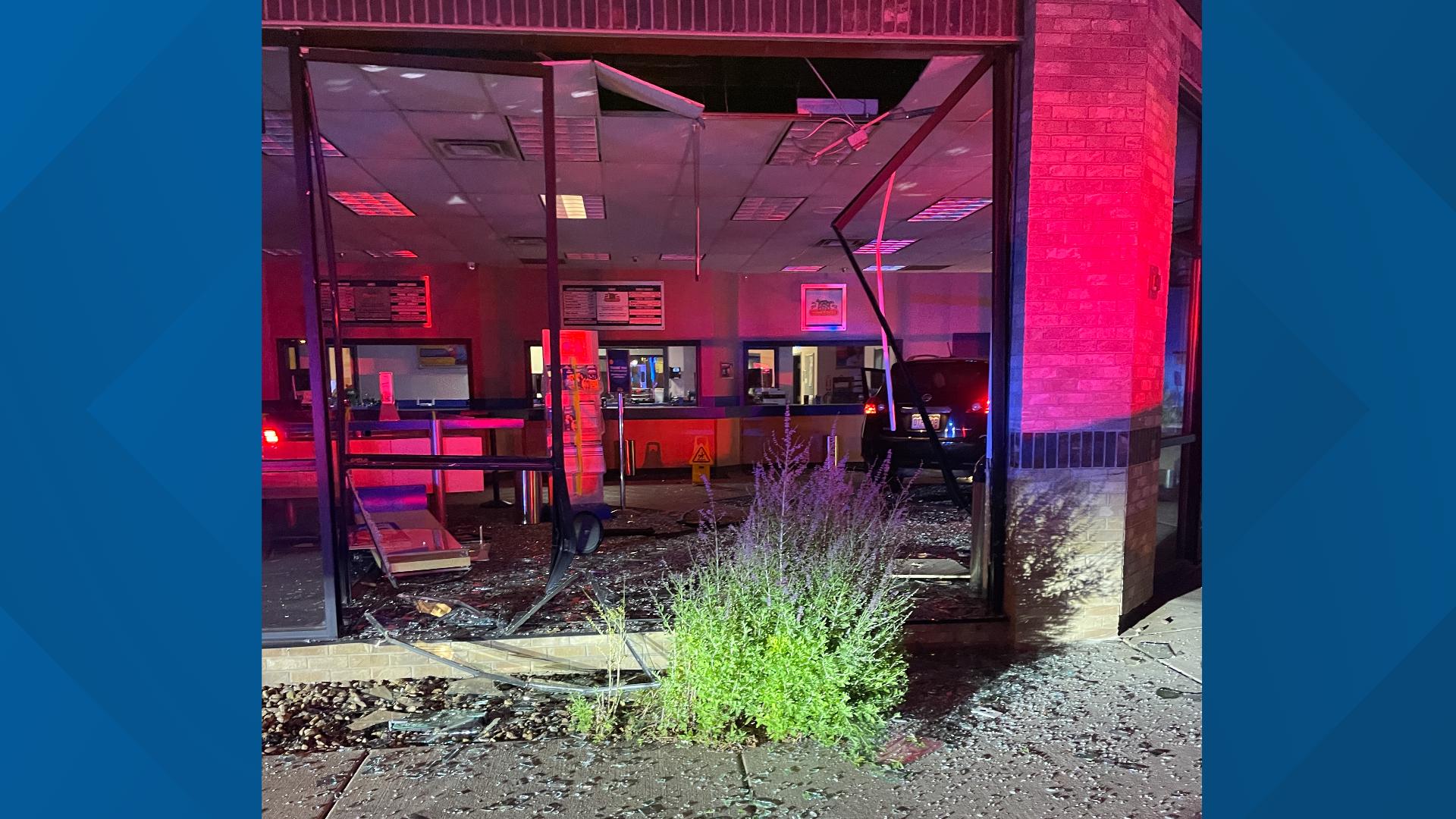 Aurora Police arrest suspect after stolen car crash | 9news.com