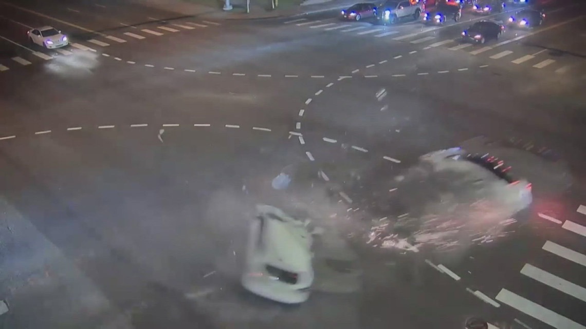 Driver going 97 mph eludes officer, runs red light, hits vehicle with 6 ...