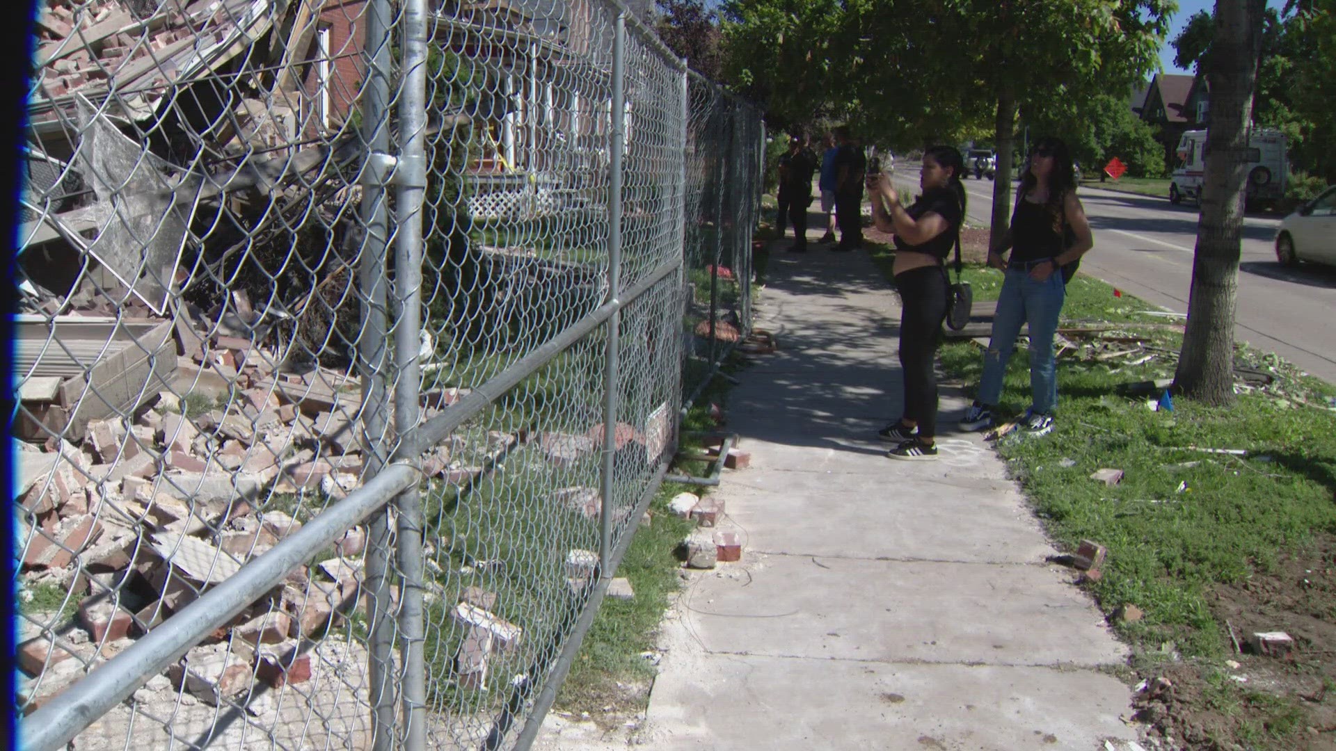 The four-plex that exploded on Denver's South Lincoln Street in August still hasn't been cleaned up yet.