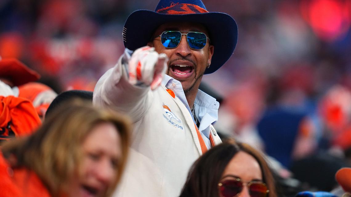 Patriot fans seeking playoff tickets in Denver: Sorry, wrong zip code