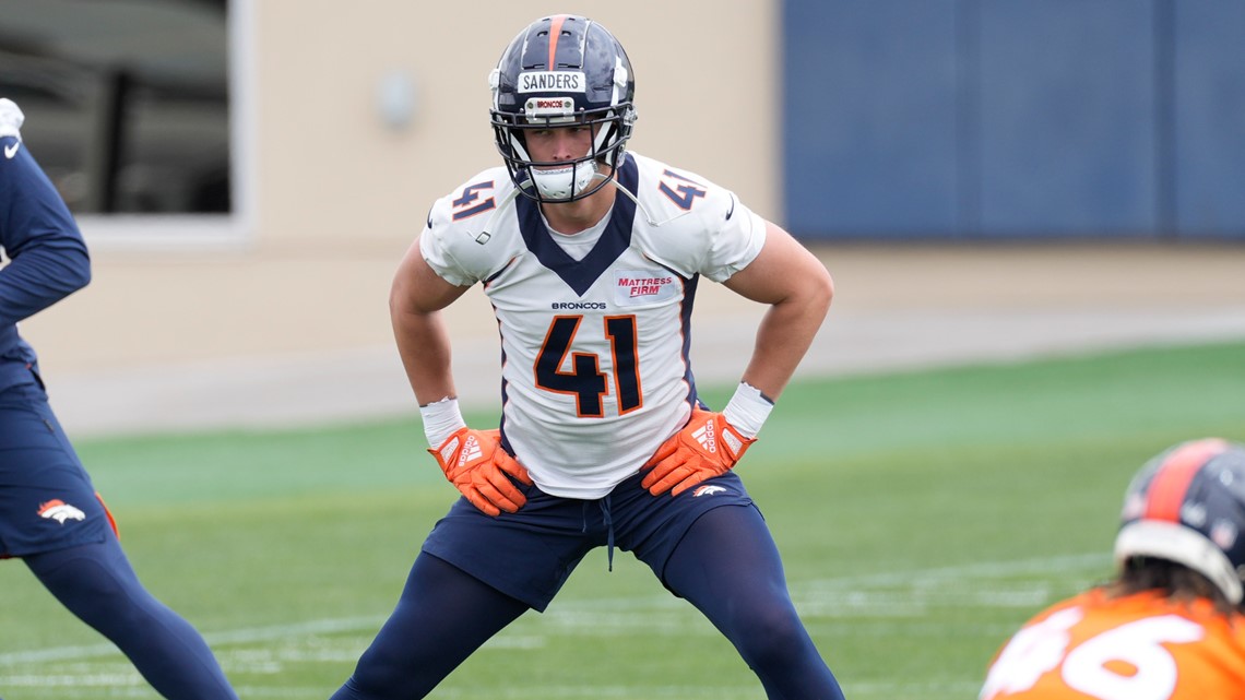 Drew Bees among VIPs attending Denver Broncos practice