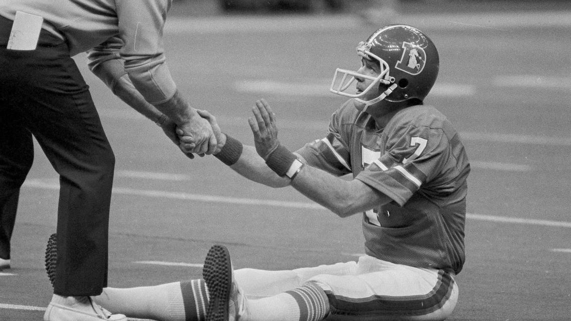 Broncos Ring of Fame QB Craig Morton dies