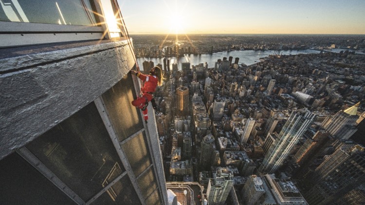 Jared Leto Climbs Empire State Building Announces 2024 Tour 9news Com   Bcc91a14 Cd38 481f 9fad F1a5fbb1dddc 750x422 