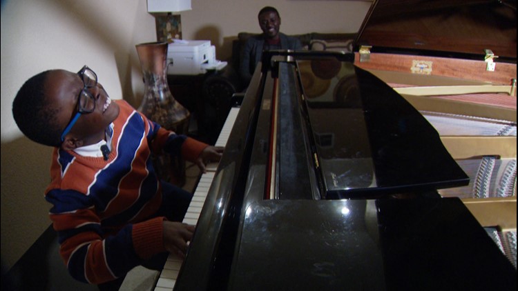 Self-taught 11-year-old musician goes viral