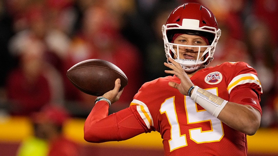 Chiefs keep AFC West lead with 22-9 victory over Broncos