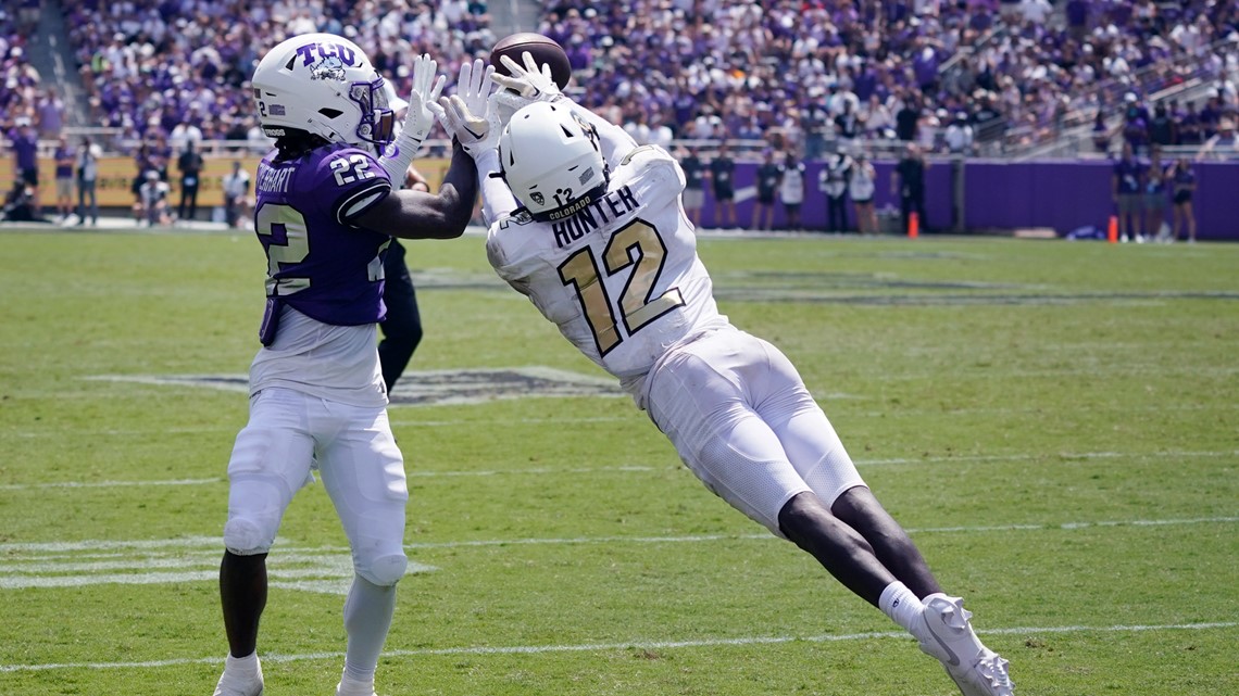 Colorado pulls off shocker in Deion Sanders' debut, 45-42 over TCU