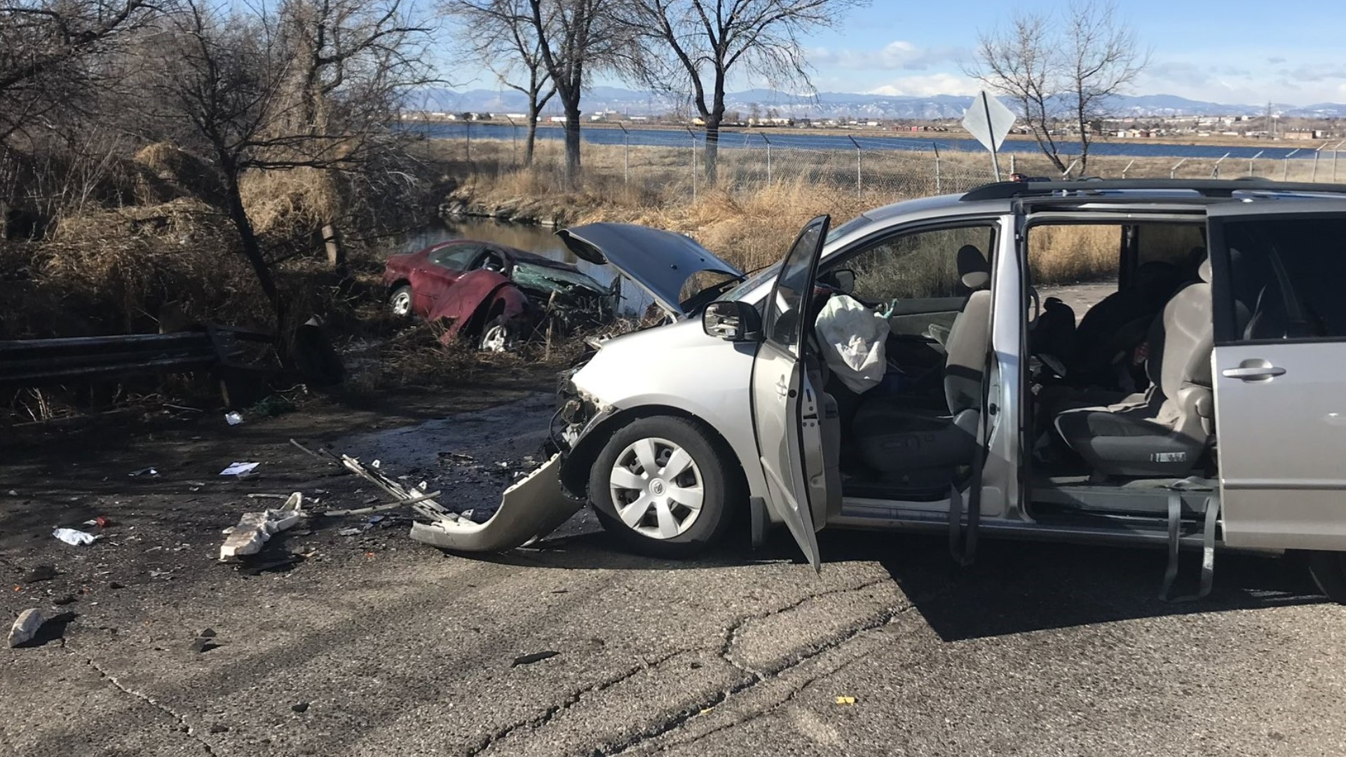6 hurt in crash on 88th Avenue in Commerce City | 9news.com
