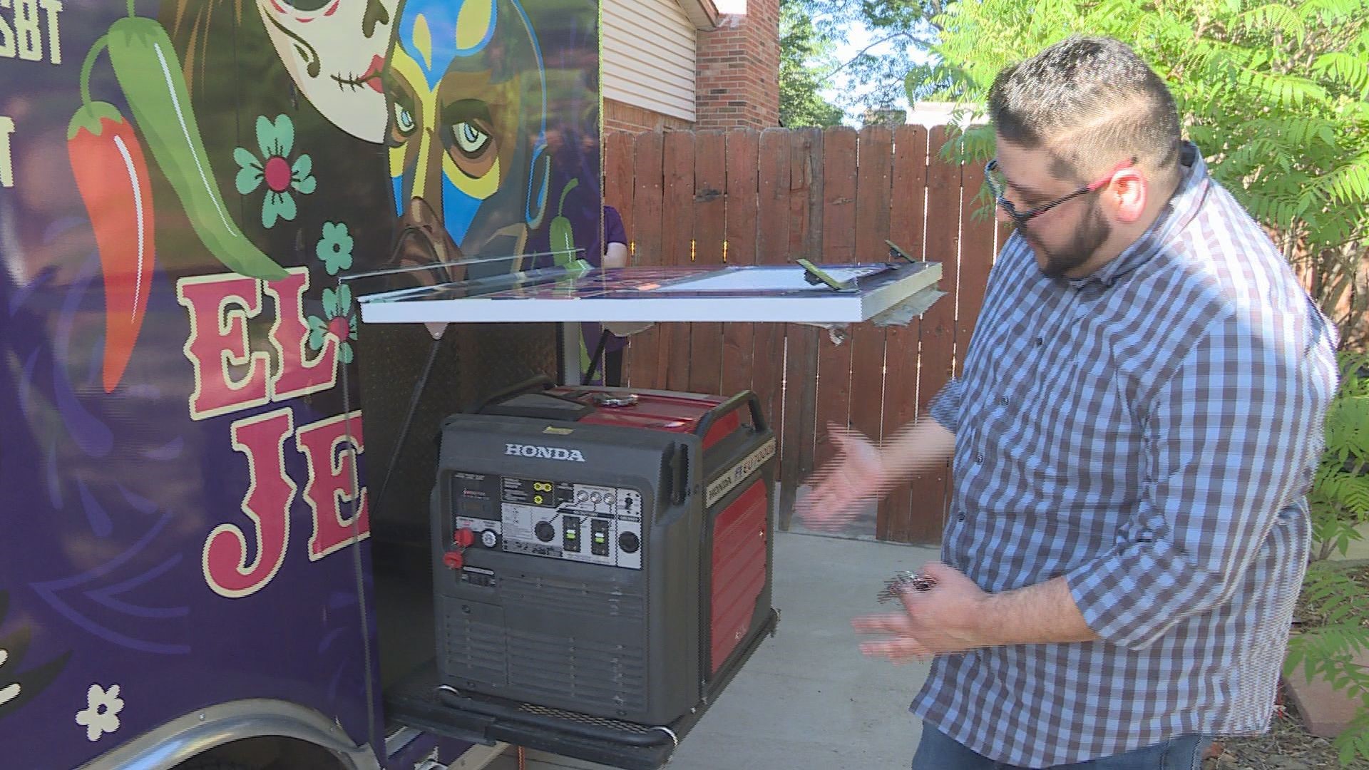 Rising gas prices pose challenges for food trucks | 9news.com