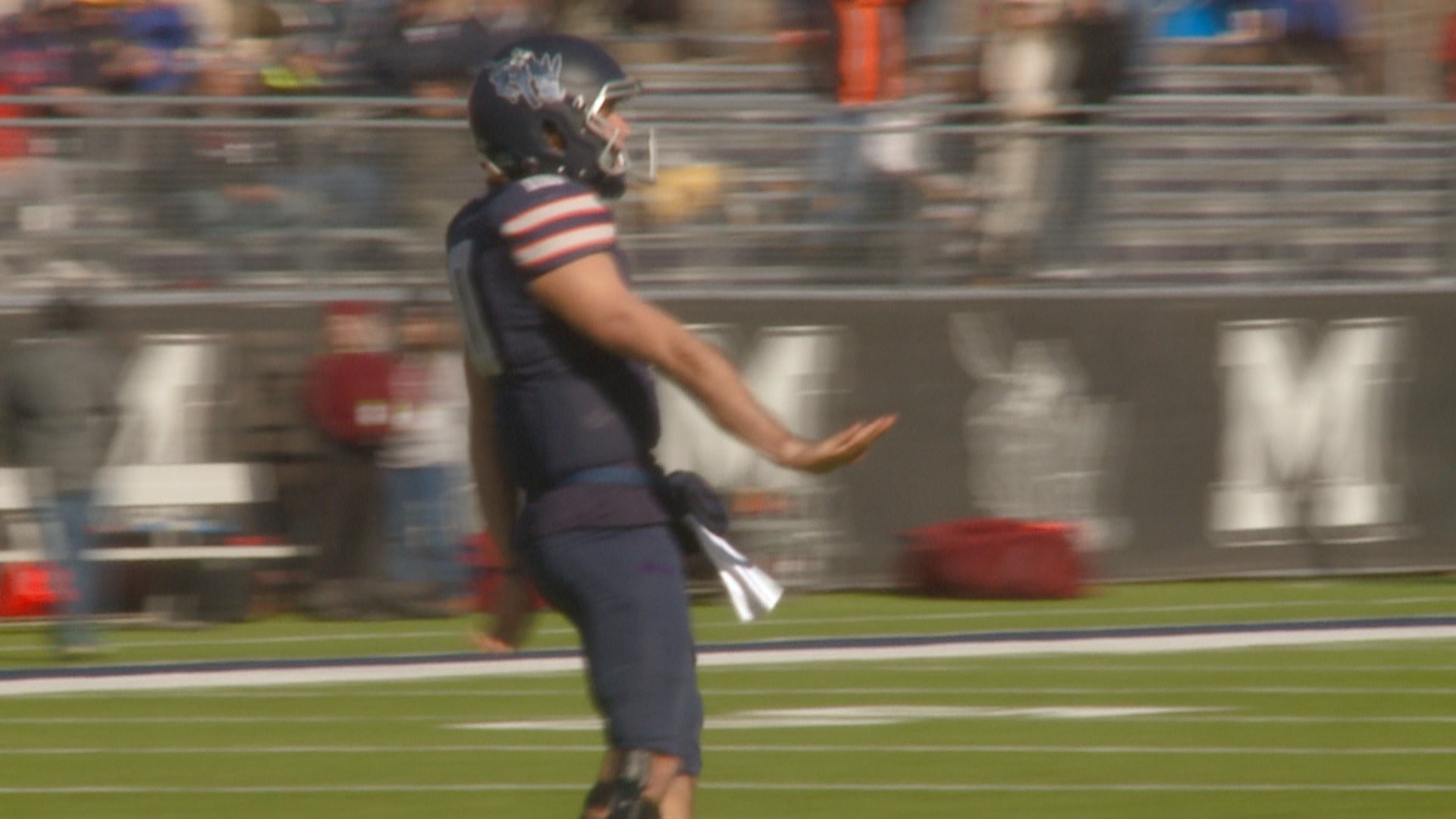 #1 Mines beats Central Washington 38-14 to advance to National Quarterfinals.