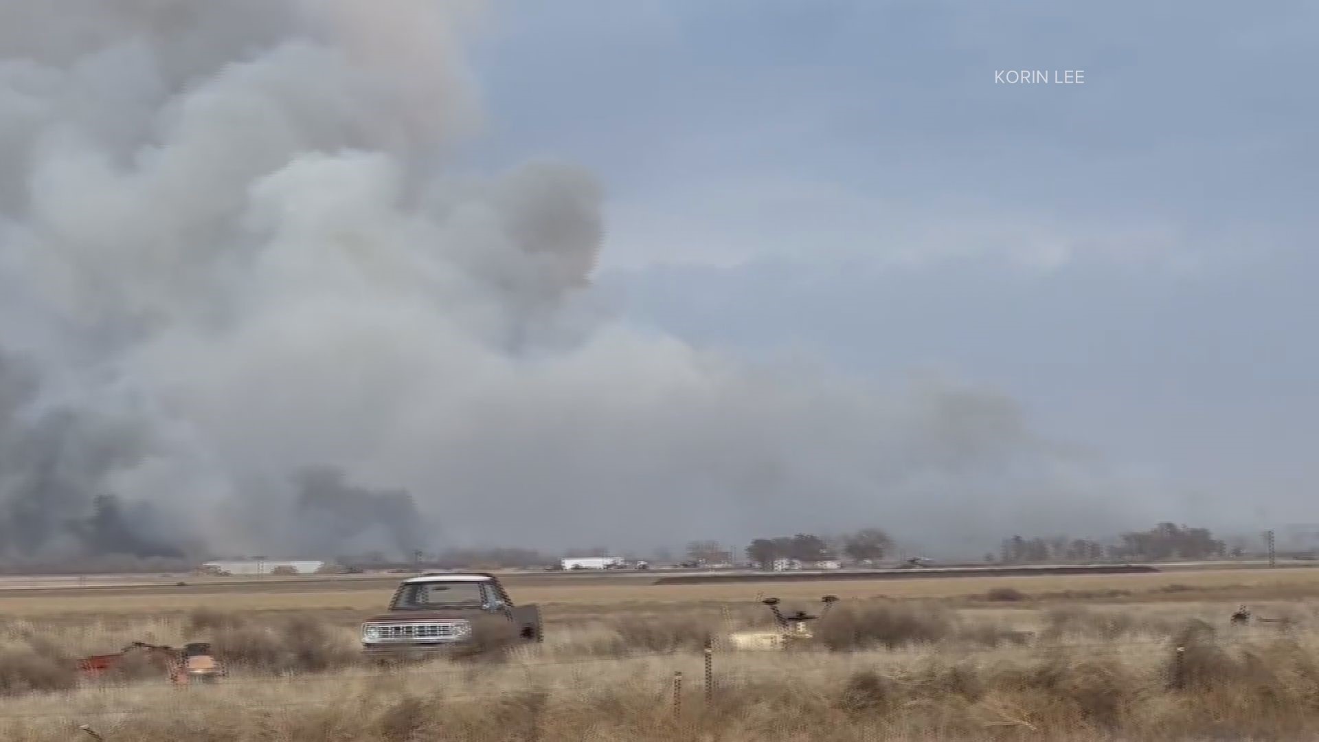 A grass fire started just east of Lamar on Wednesday afternoon, and a large plume of smoke could be seen from central Lamar and across Prowers County.