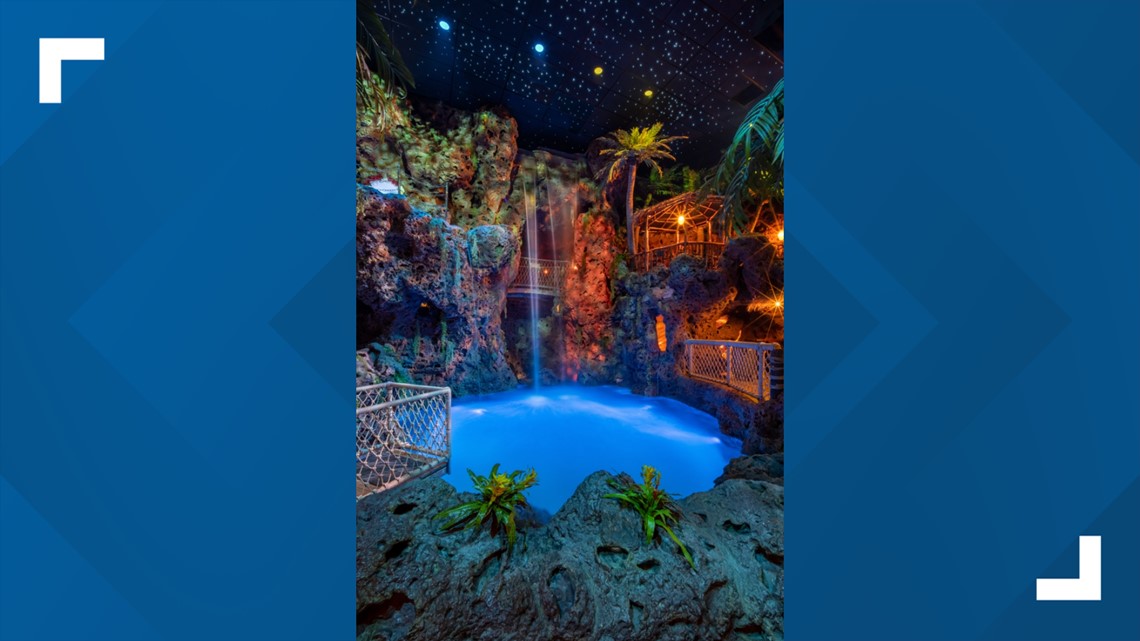 Casa Bonita opens its new reservation system on Monday | 9news.com