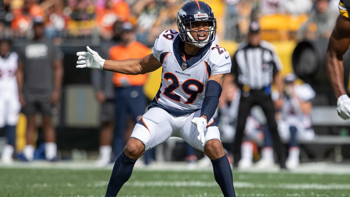 Denver Broncos outside linebacker Malik Reed (59) plays against