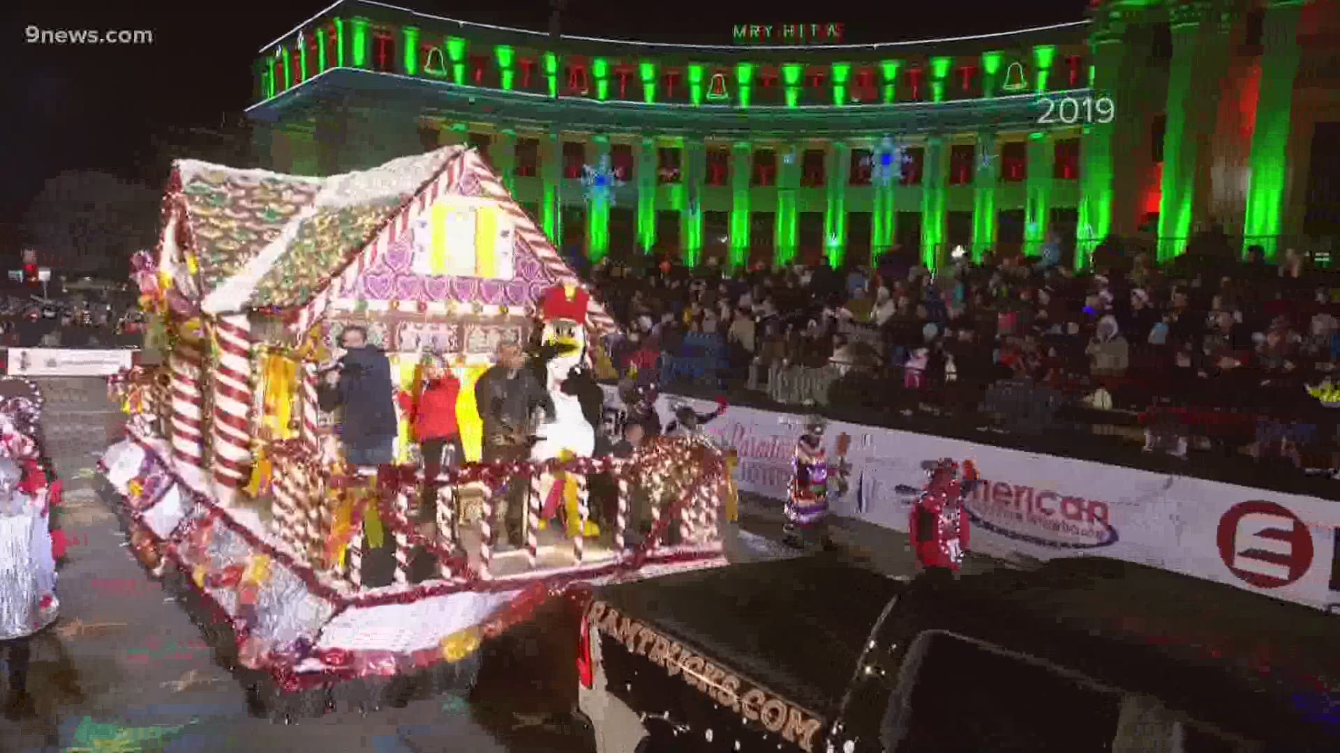Upload a short video sharing your Parade of Lights memories, and 9NEWS might air it during our hour-long special.