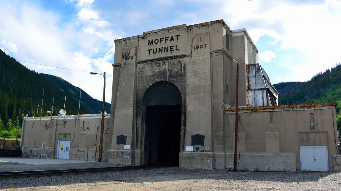 Colorado, Union Pacific Sign 25-Year Moffat Tunnel Lease Agreement