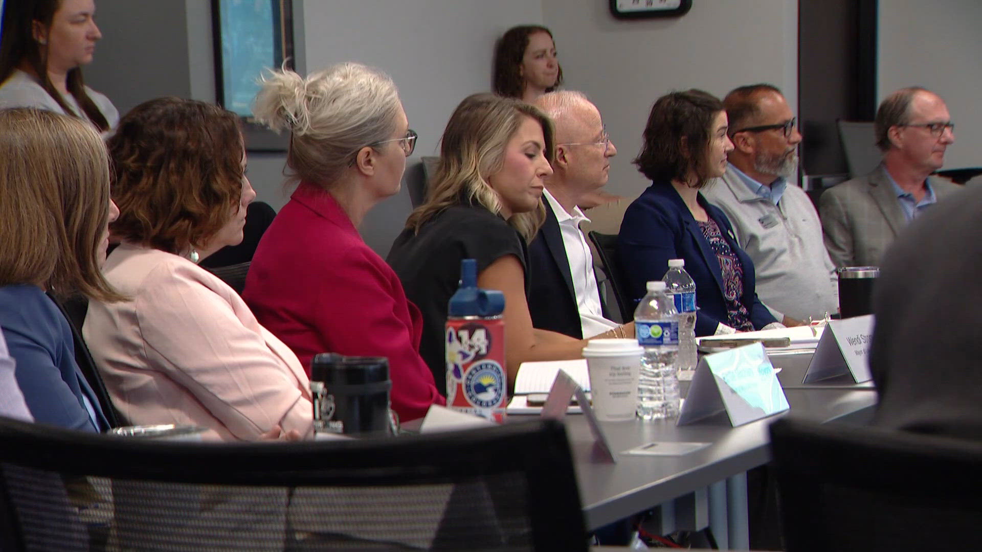 Inside the closed-door meeting where metro Denver's mayors swap ideas ...