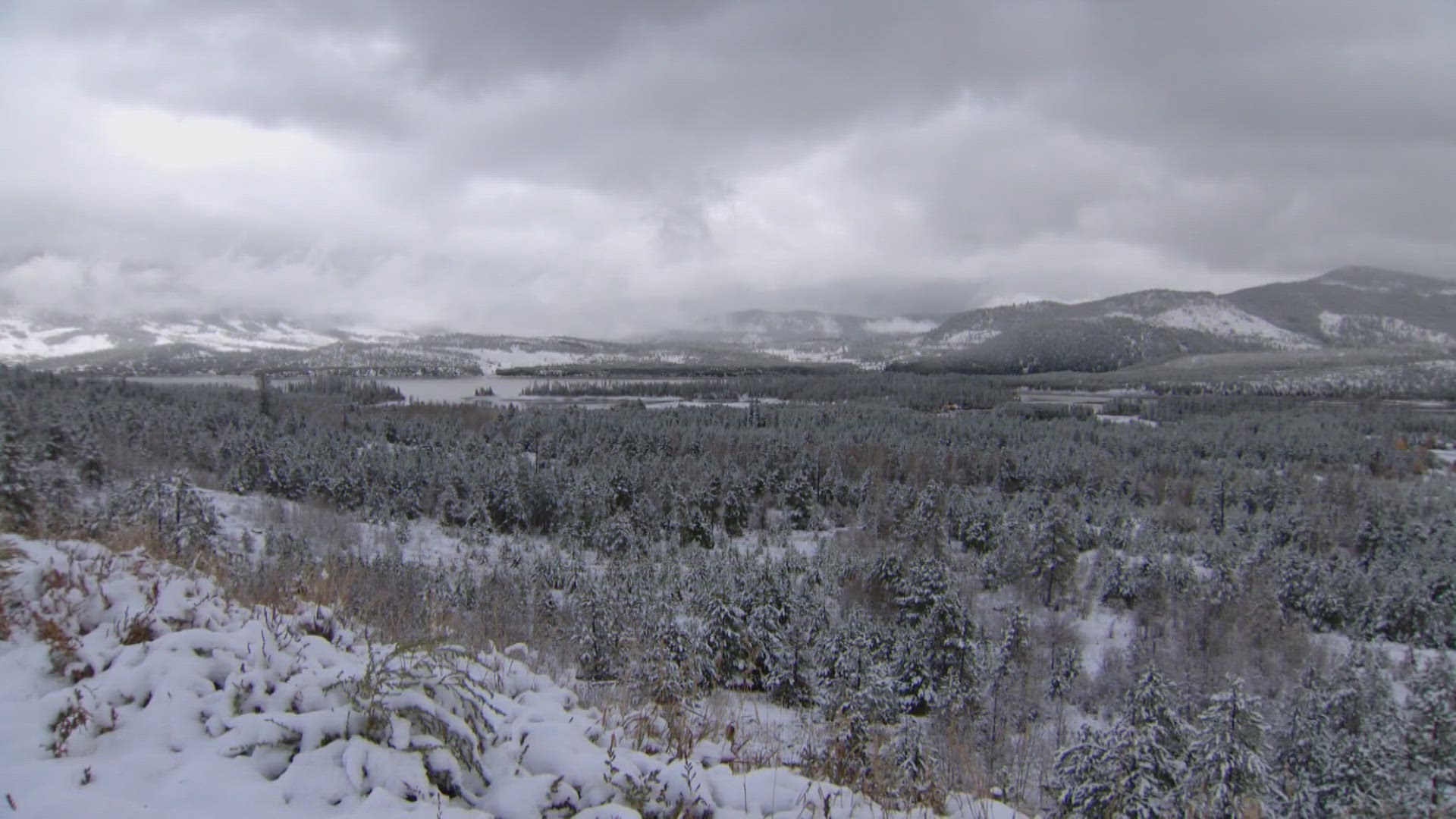 Many parts of Colorado's mountains got their first significant snow accumulation of the season over the weekend and visitors are mesmerized by it.