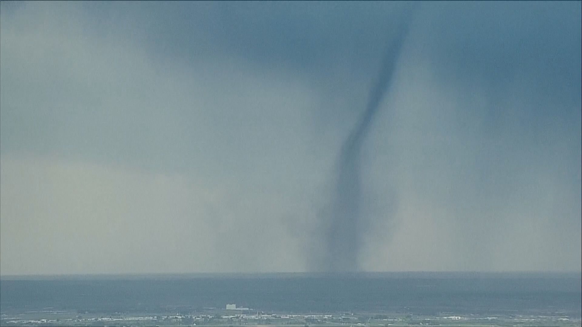 A landspout tornado touched down near Firestone and Mead in northern Colorado Monday afternoon. This is video from SKY9 soon after it formed.