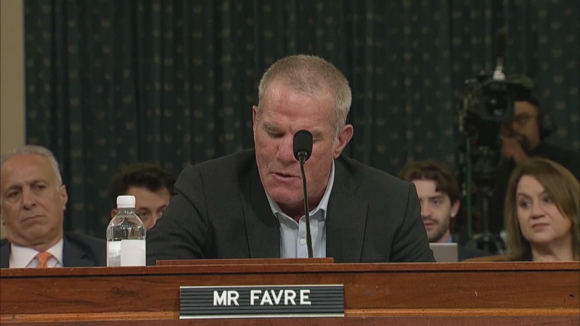 Former NFL quarterback Brett Favre told a congressional committee Tuesday he has Parkinson's disease. Dr. Payal Kohli discusses the disease and how it's treated.