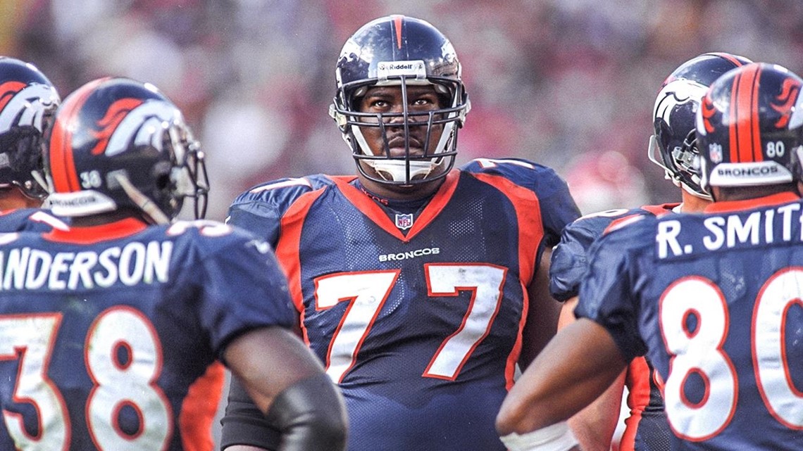 Tony Jones, 2-time Super Bowl champion with Broncos, dies at 54