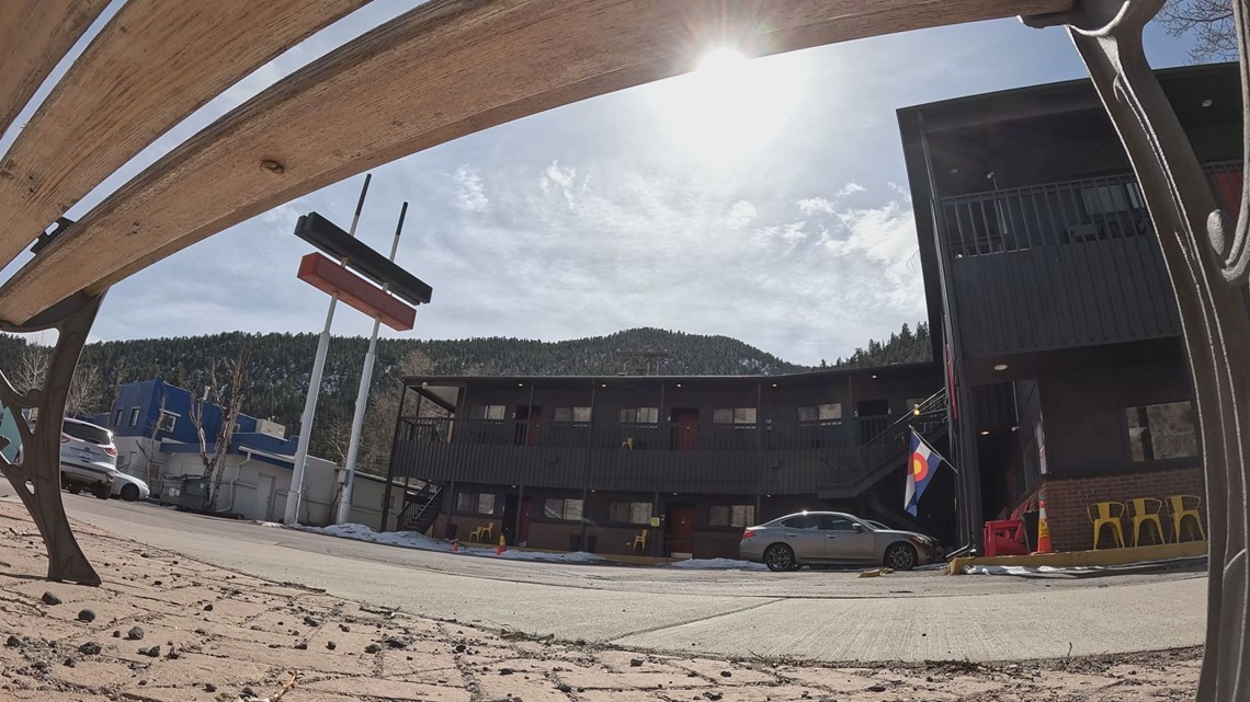 Colorado ski area uses hotels to house some employees - Vimarsana News