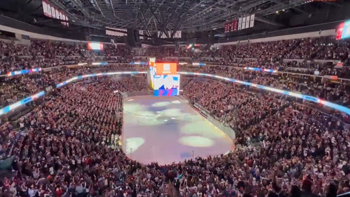 Watch: Avalanche fans go viral for Blink-182 song during Game 2