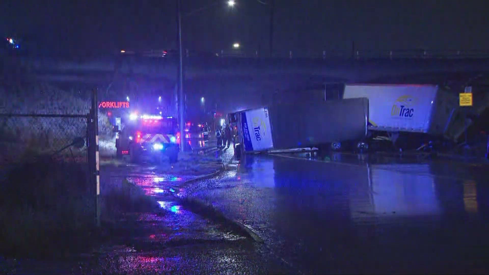 East 56th Ave closed after truck crashes off I-270 in Commerce City ...