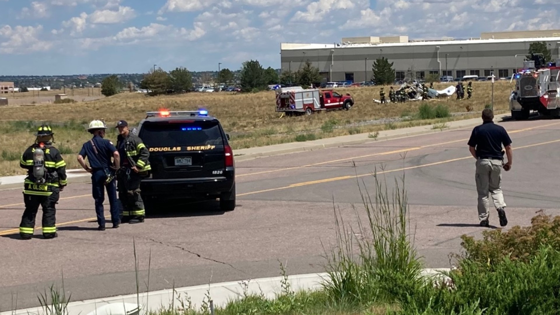 1 person dies in crash of small plane near Centennial Airport | 9news.com