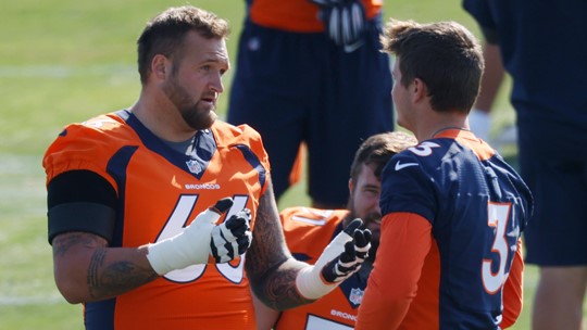 Vic Fangio, Dalton Risner have Drew Lock's back this season | 9news.com