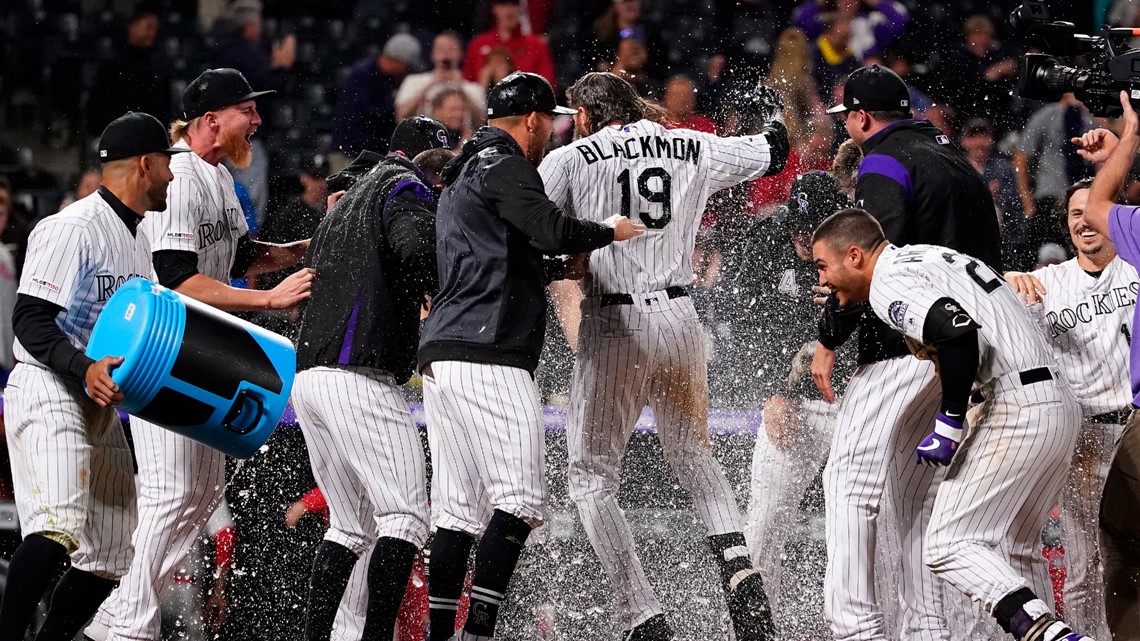 Segura's walk-off HR lifts Phillies over Mets