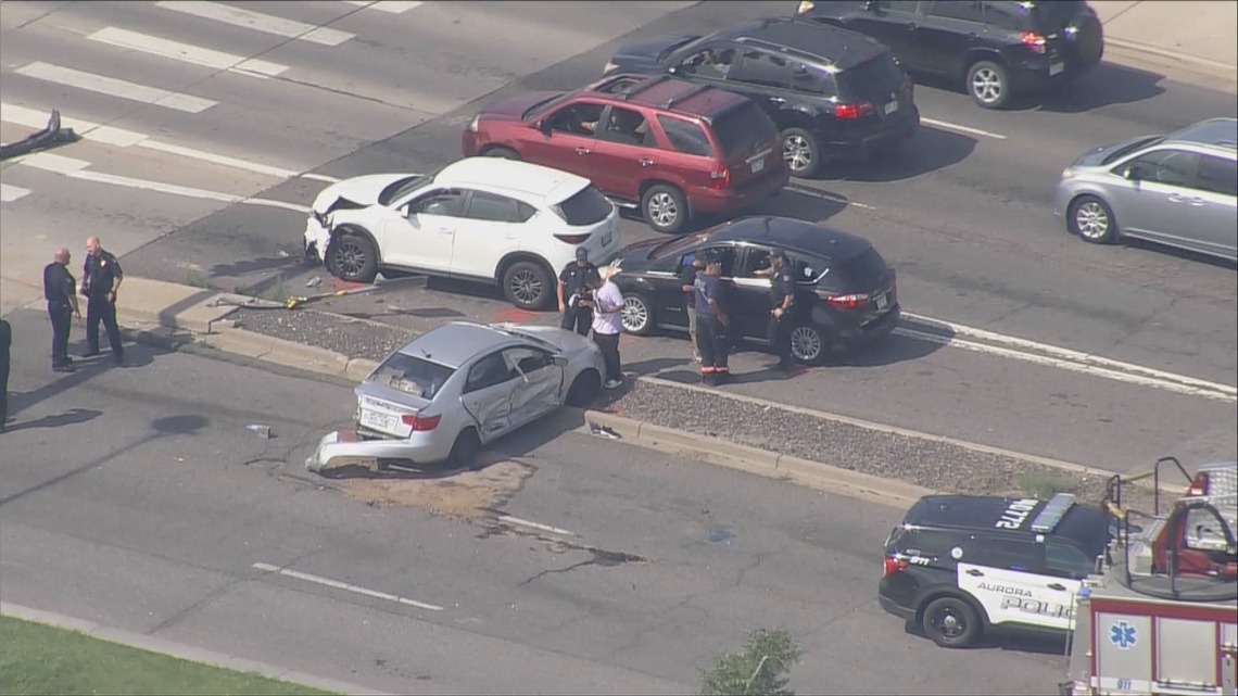 2 arrested after police pursuit of stolen car, crash, carjacking in ...