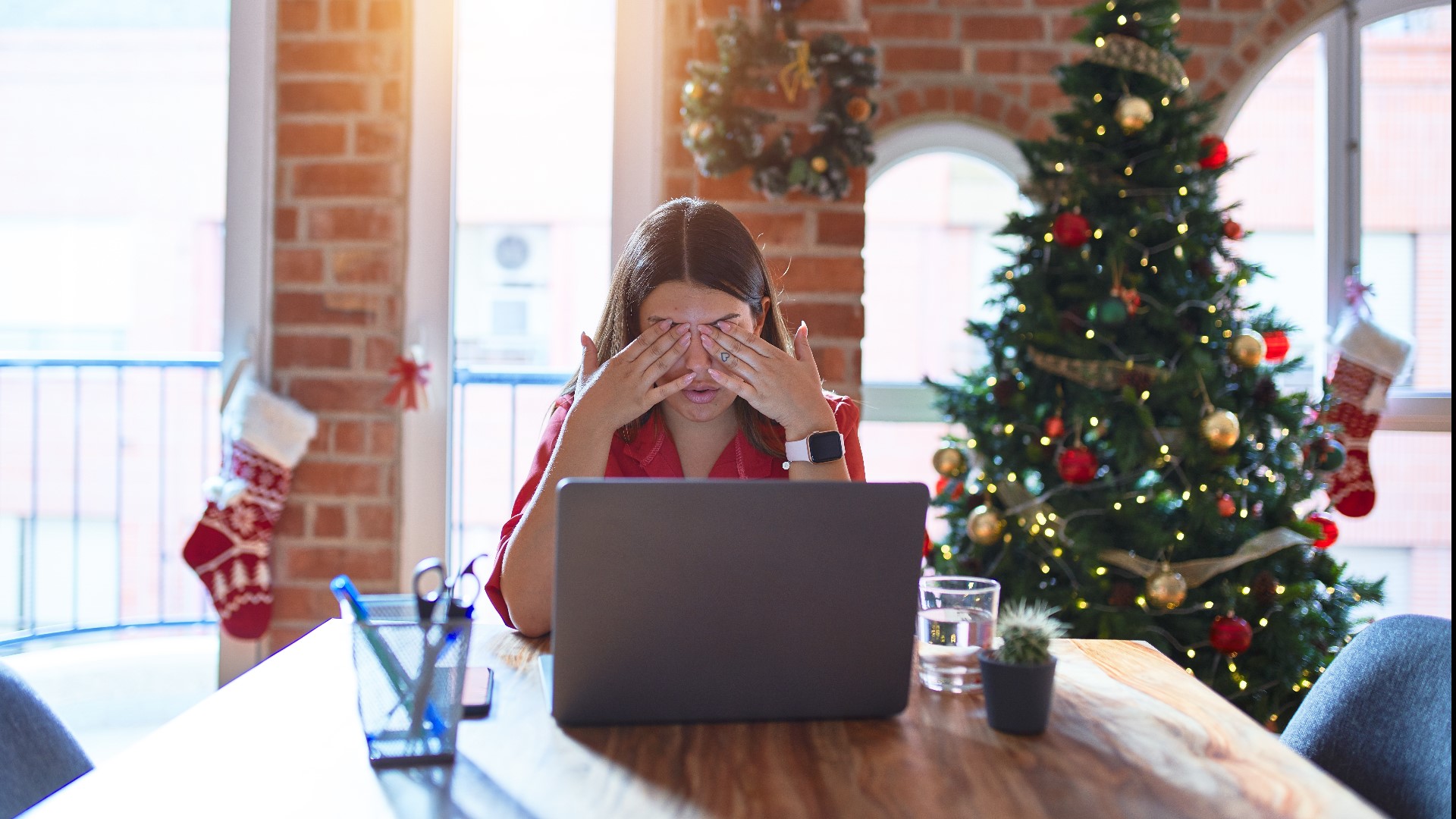 Cari Ladd with the Mental Health Center of Denver shares tips on what people can do to decrease stress around the holiday season.