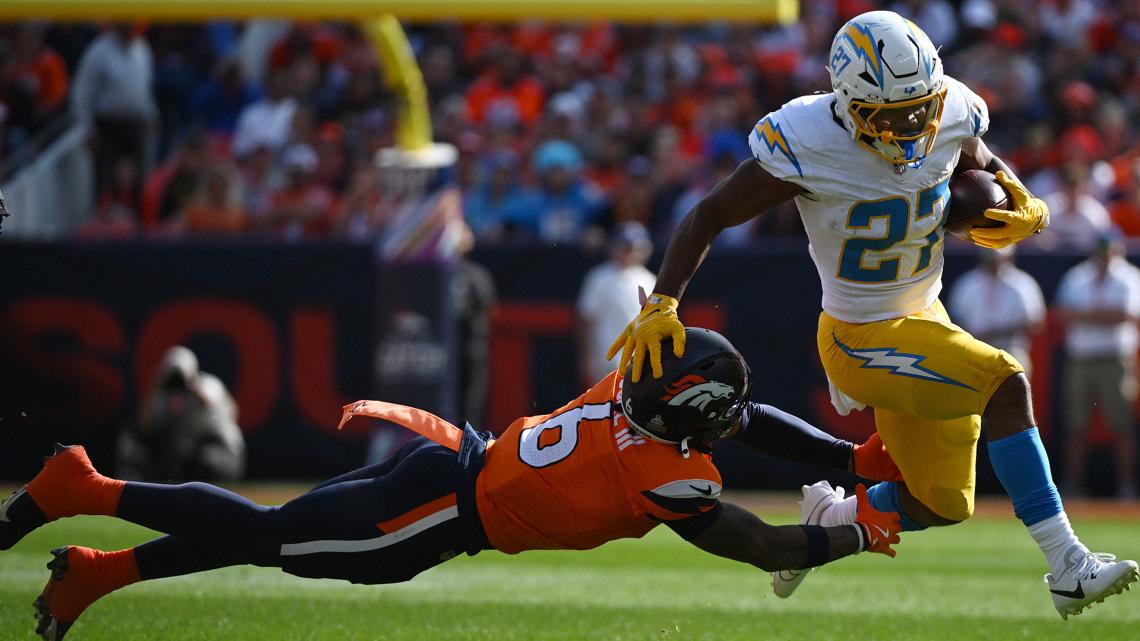 Chargers Defeat Broncos 23-16 in Denver