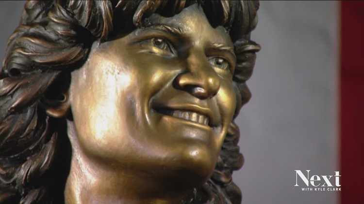 Colorado artists build sculpture honoring Sally Ride, first American woman in space