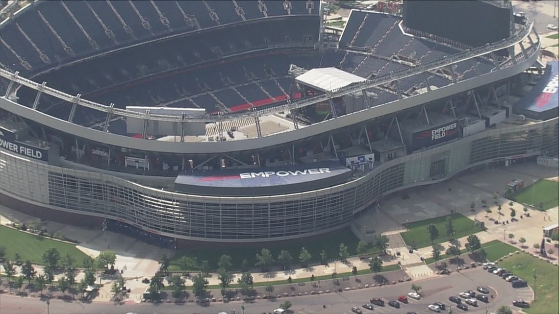 My latest stadium build Empower field at mile high Denver Broncos. Feel  free to check it out. Link will be in comments if you would like to check  it out. : r/Minecraft