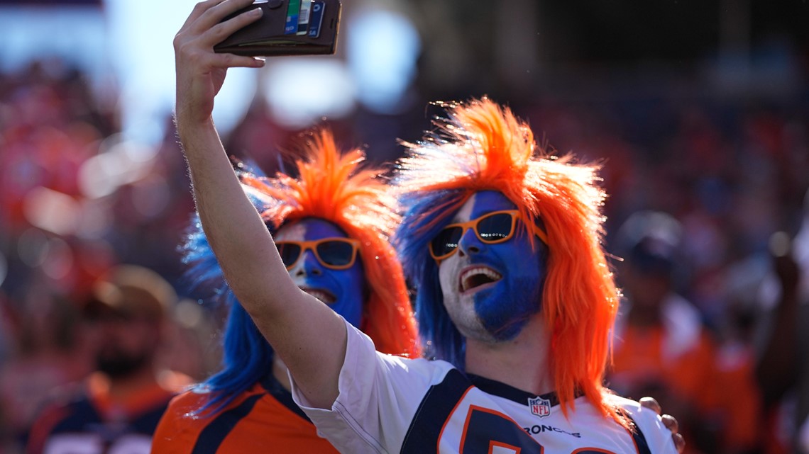 Denver Broncos Foundation 50/50 Raffle to benefit Denver Broncos  Cheerleaders' Cheer for the Troops powered by Ford during Sunday's game  against the Las Vegas Raiders