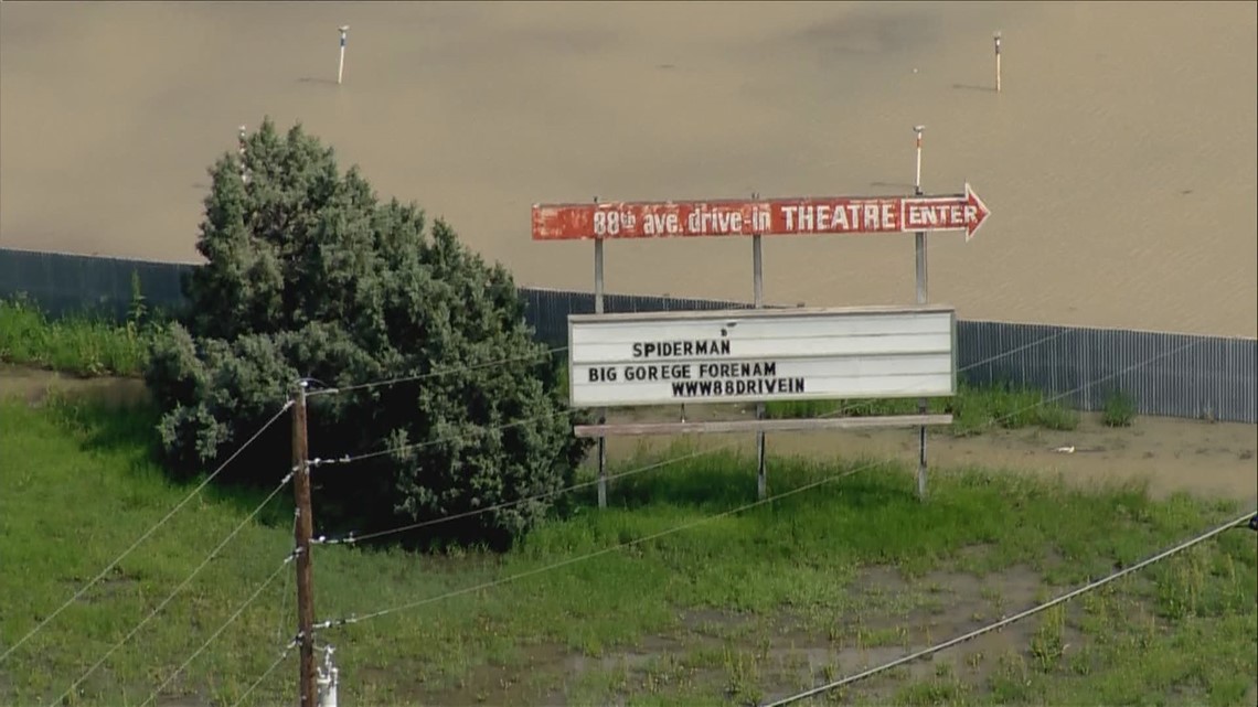Colorado drive-in movie theater closing, owners say