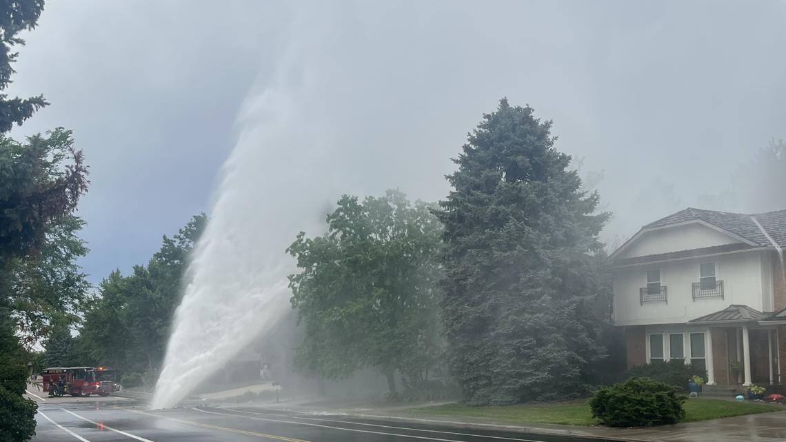 Water main break closes Centennial road, repairs ongoing | 9news.com