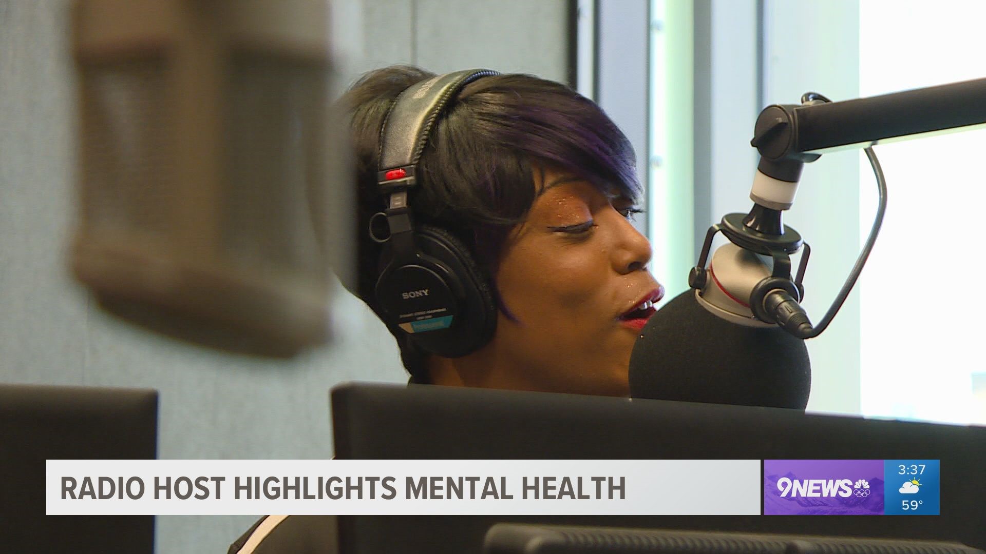 Denver radio host Amerykah Jones is highlighting mental health through a segment called Therapy Thursday.