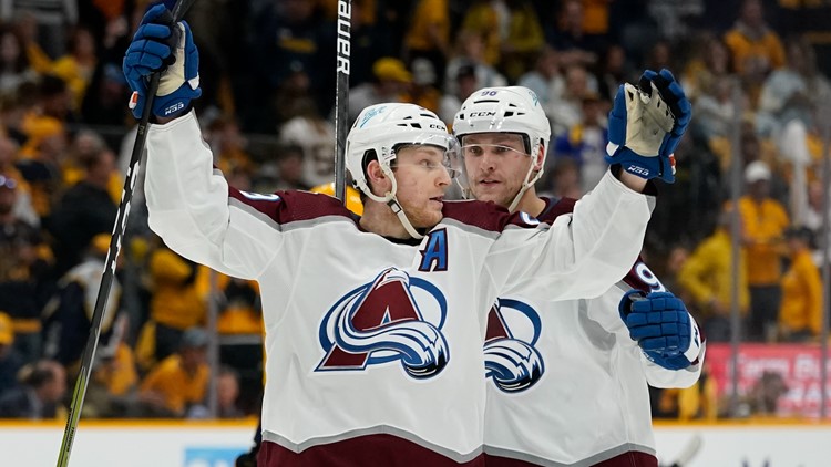 Avalanche 1st team to advance to 2nd round with sweep of Predators