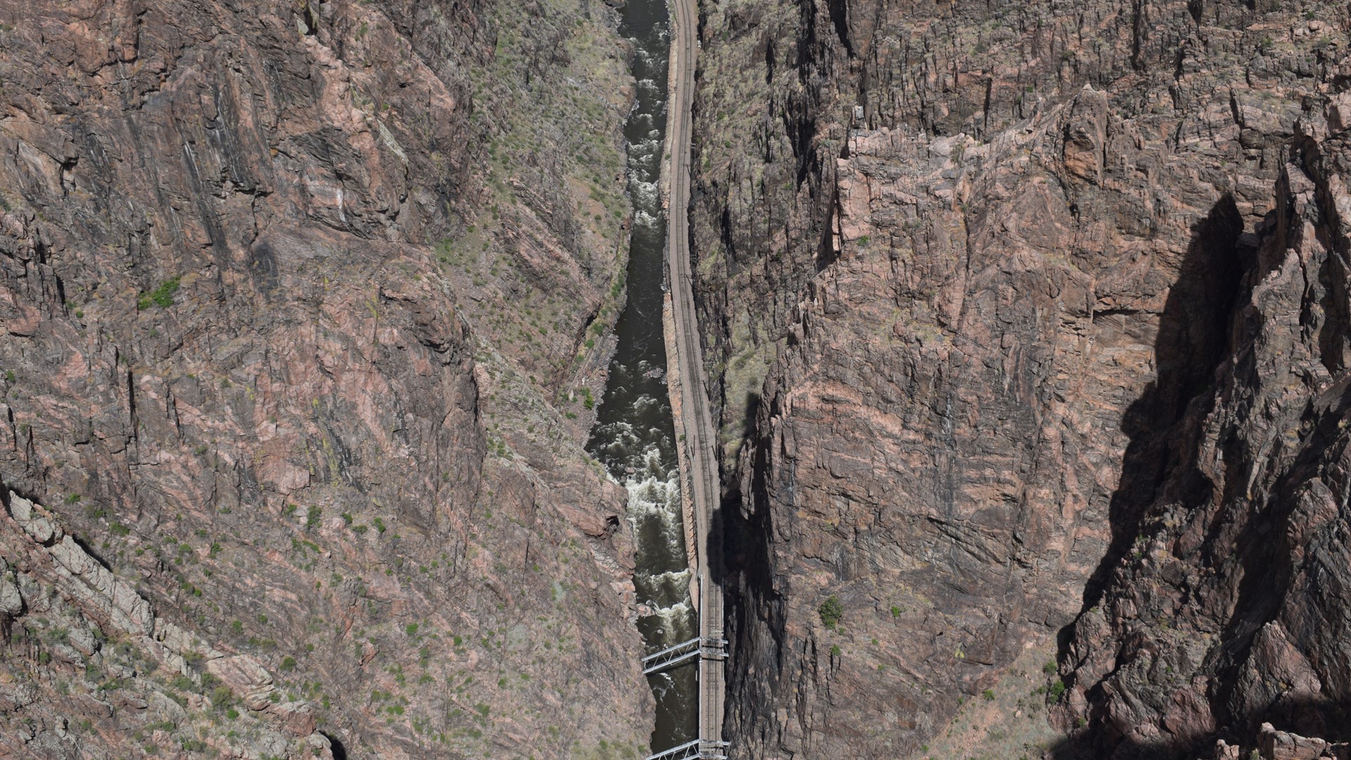 One of the world's highest suspension bridges is in this Colorado town