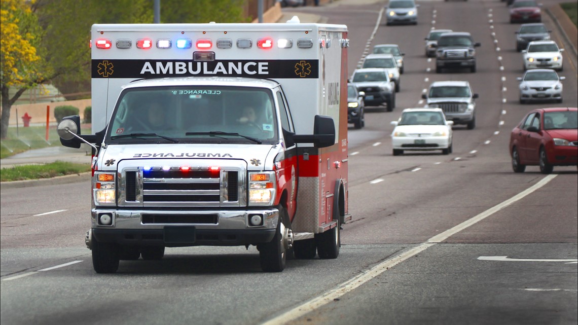 Petugas medis dengan Ambulans Lembah Platte meninggal karena COVID-19