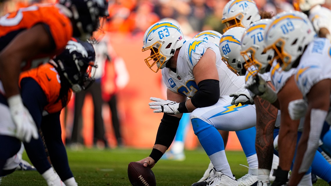 All The Credit In The World Goes To Denver Broncos' Big Man Garett Bolles  For *Almost* Making A Tackle On This Fumble Recovery