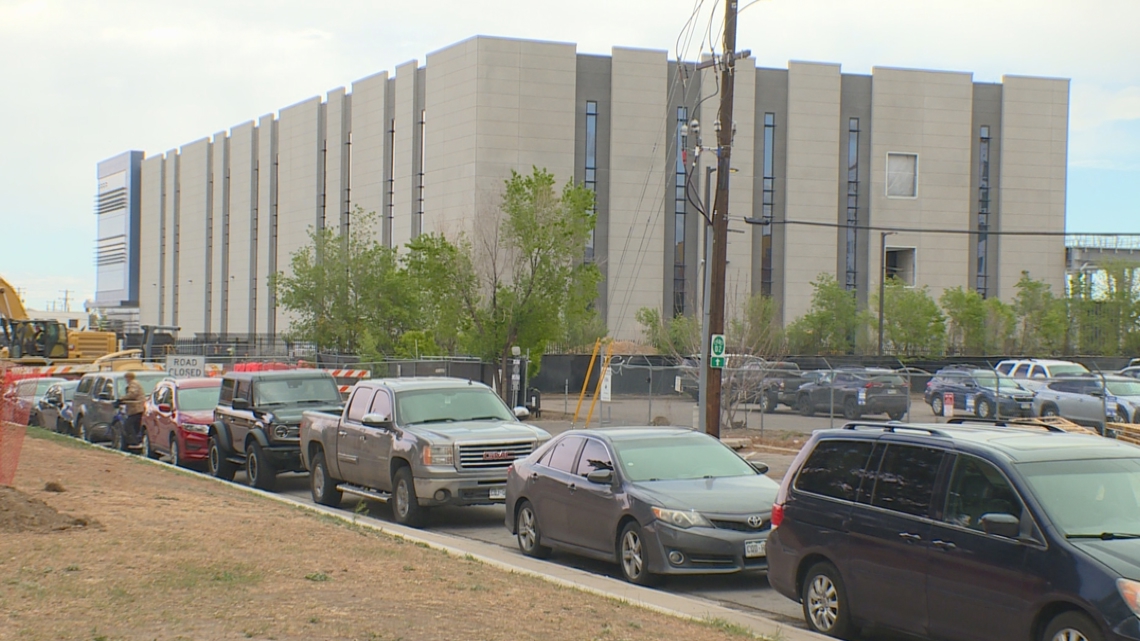 Denver City Council to vote on data center moratorium as Elyria-Swansea neighborhood fights new facility