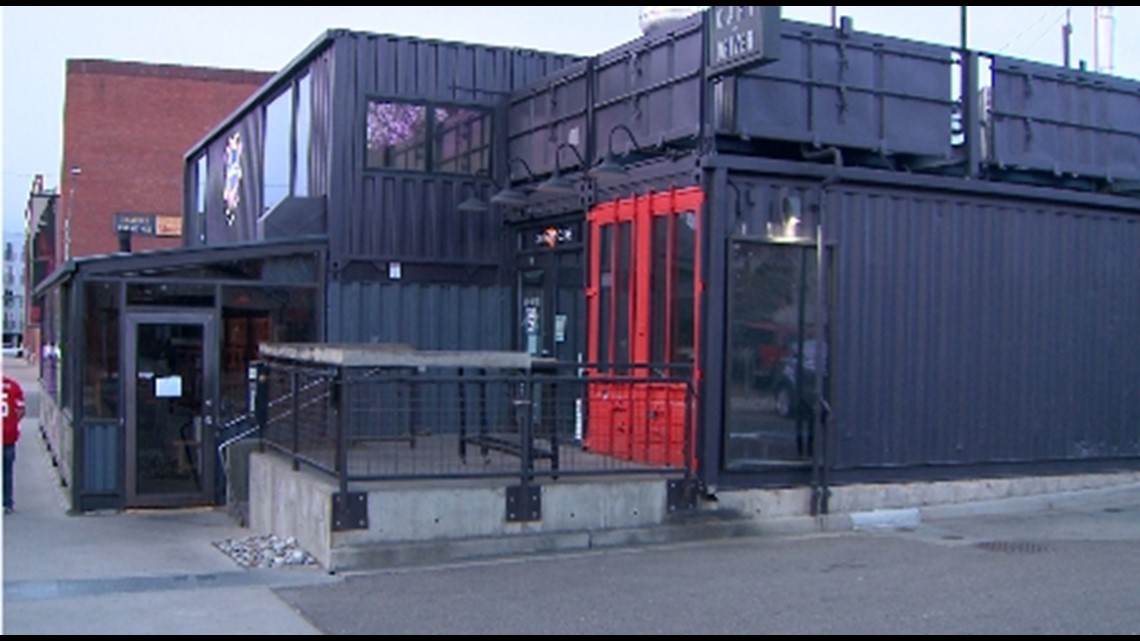 Beberapa restoran metro Denver tutup karena COVID