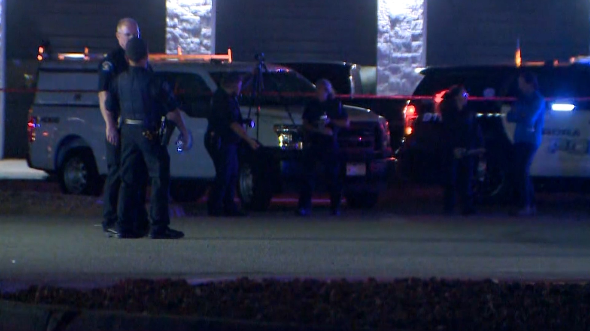 17-year-old boy killed in shooting at Aurora gas station | 9news.com