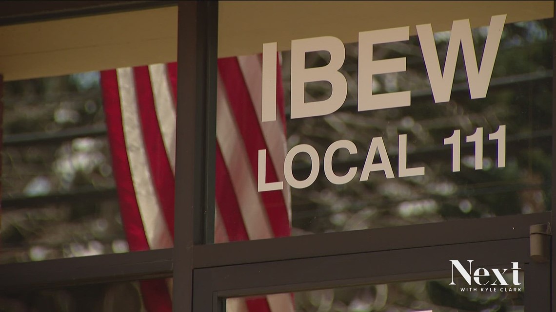 2,000 Xcel workers could strike at end of month if contract deal isn't