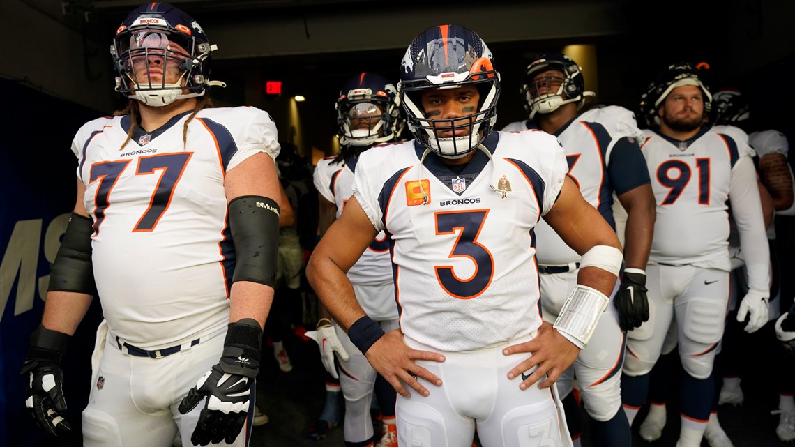 Next Broncos coach must fix Russell Wilson, or be doomed like Hackett